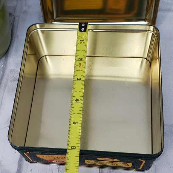 Vintage Crayola Boxes, 1993/1995, Limited Edition Crayons Empty Tins - Picture 8 of 10